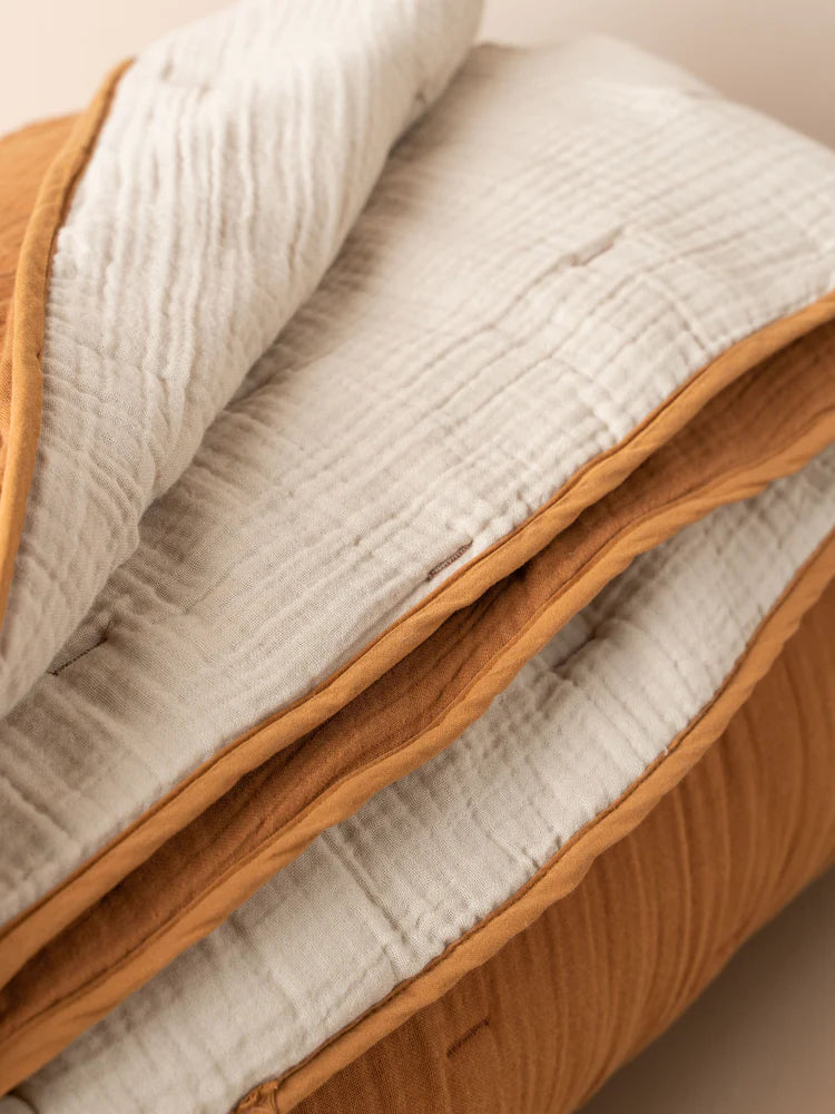 SAARDE Enes Quilted Bed Cover | Terracotta