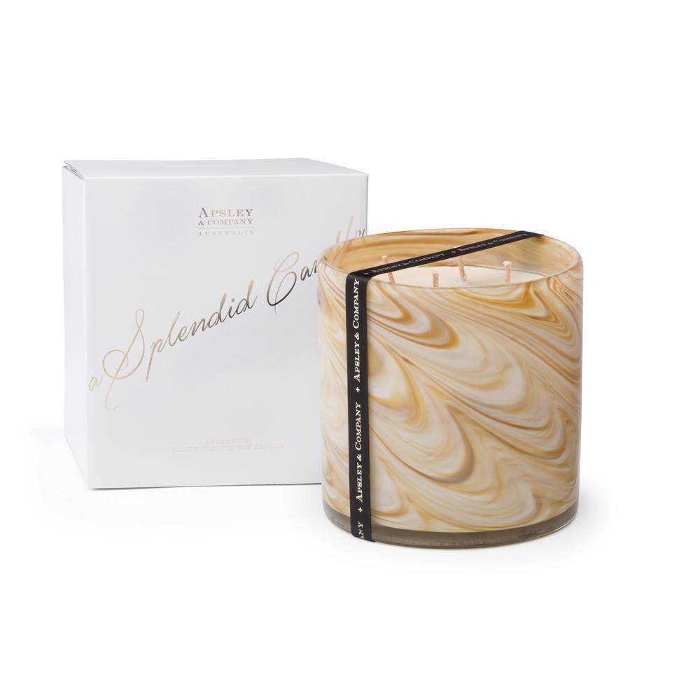 
            
                Load image into Gallery viewer, Kaliningrad 1.7kg Luxury Candle
            
        