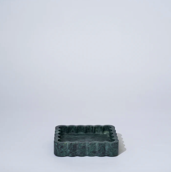 MARBLE RECTANGLE RIBBED CATCHALL EMERALD