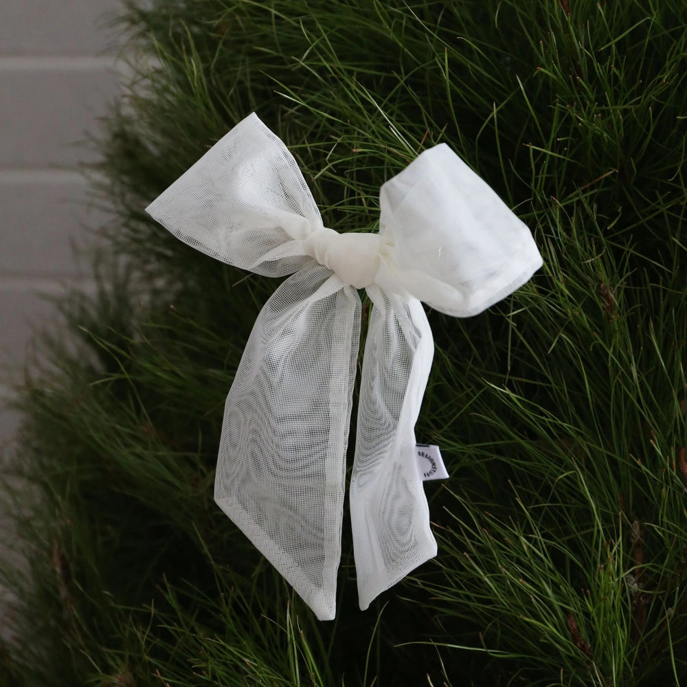 LUVA Bow w/ Tree Clip Mesh Cream