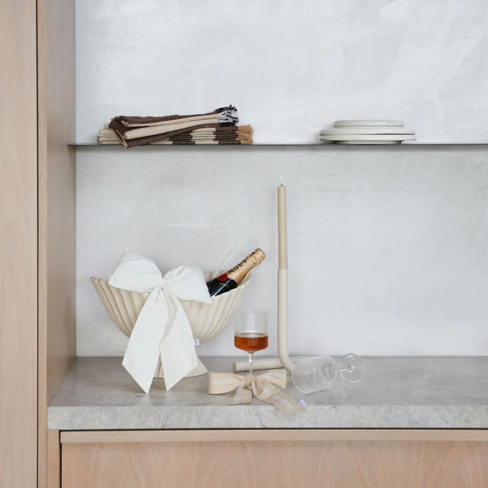 LUVA Hanging Door Bow, Medium Cream