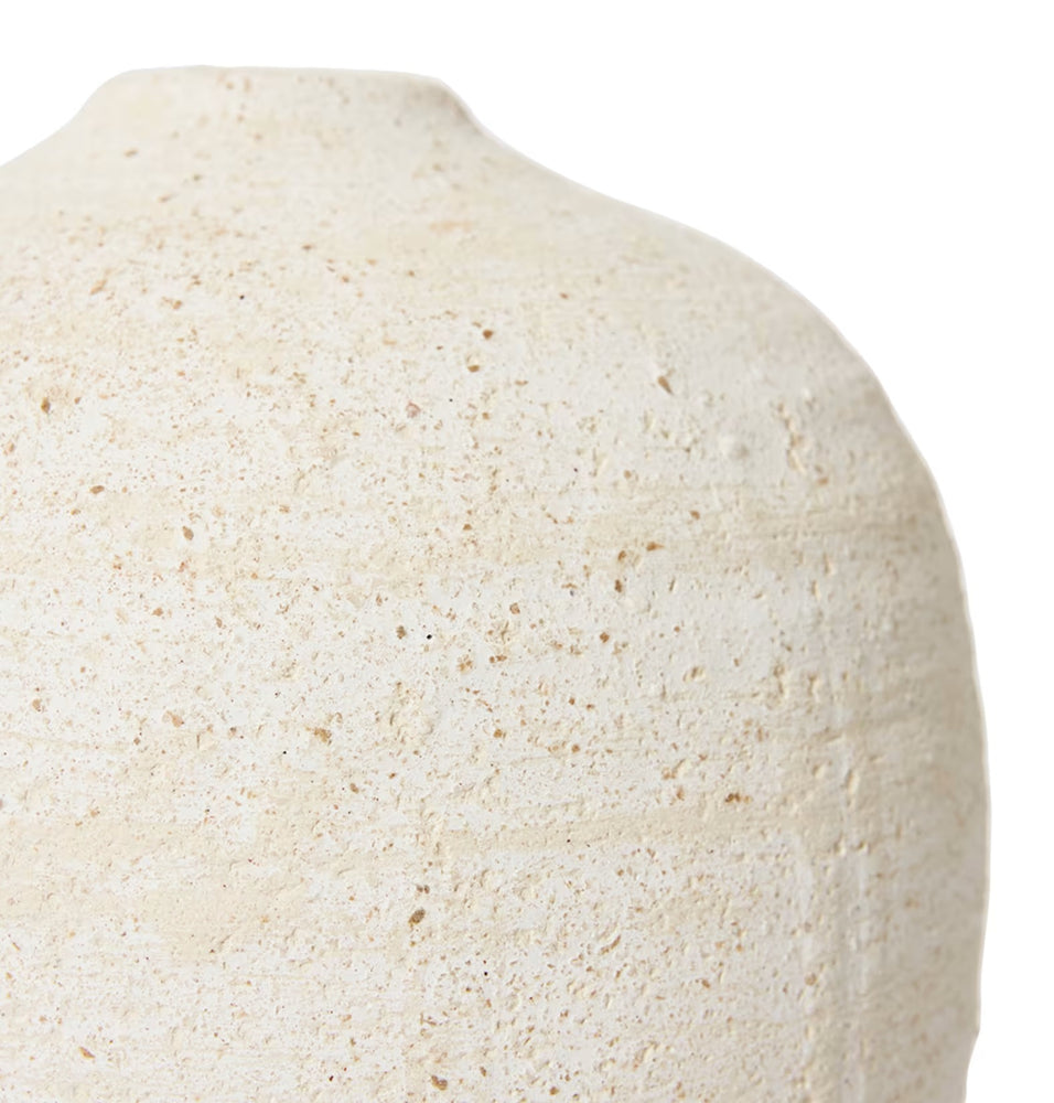 Lusiana Vase - 17 x 17 x 21cm