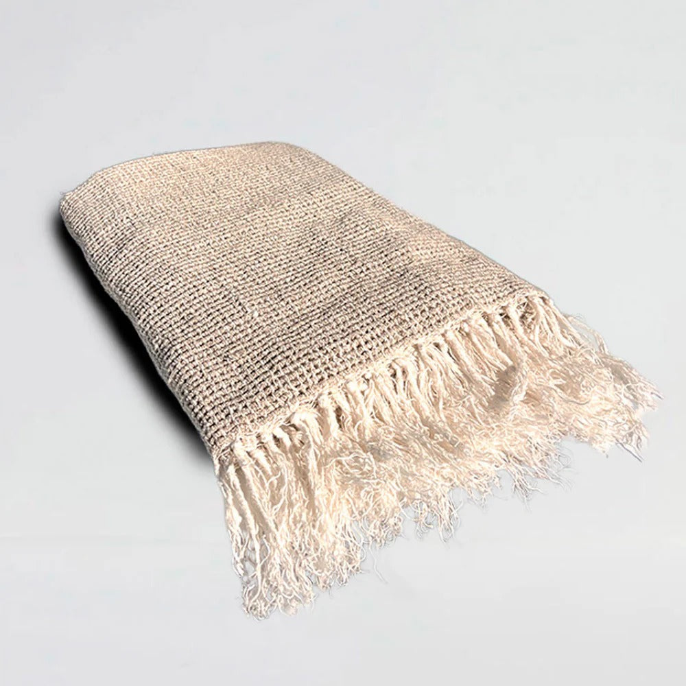Solenne Throw Natural