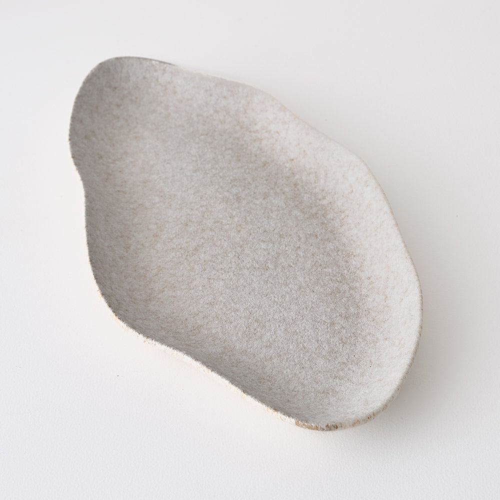 Scarletti Plate - Eggshell