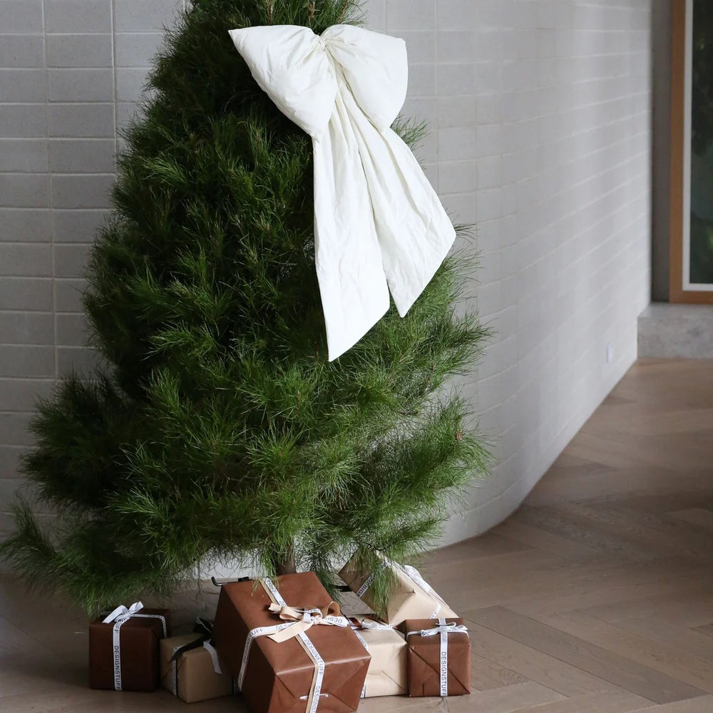 LUVA Door Bow, Large Cream