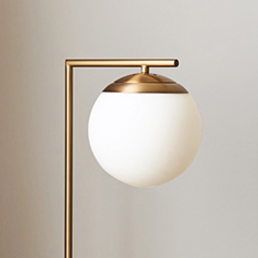 
            
                Load image into Gallery viewer, Remi Floor Lamp
            
        