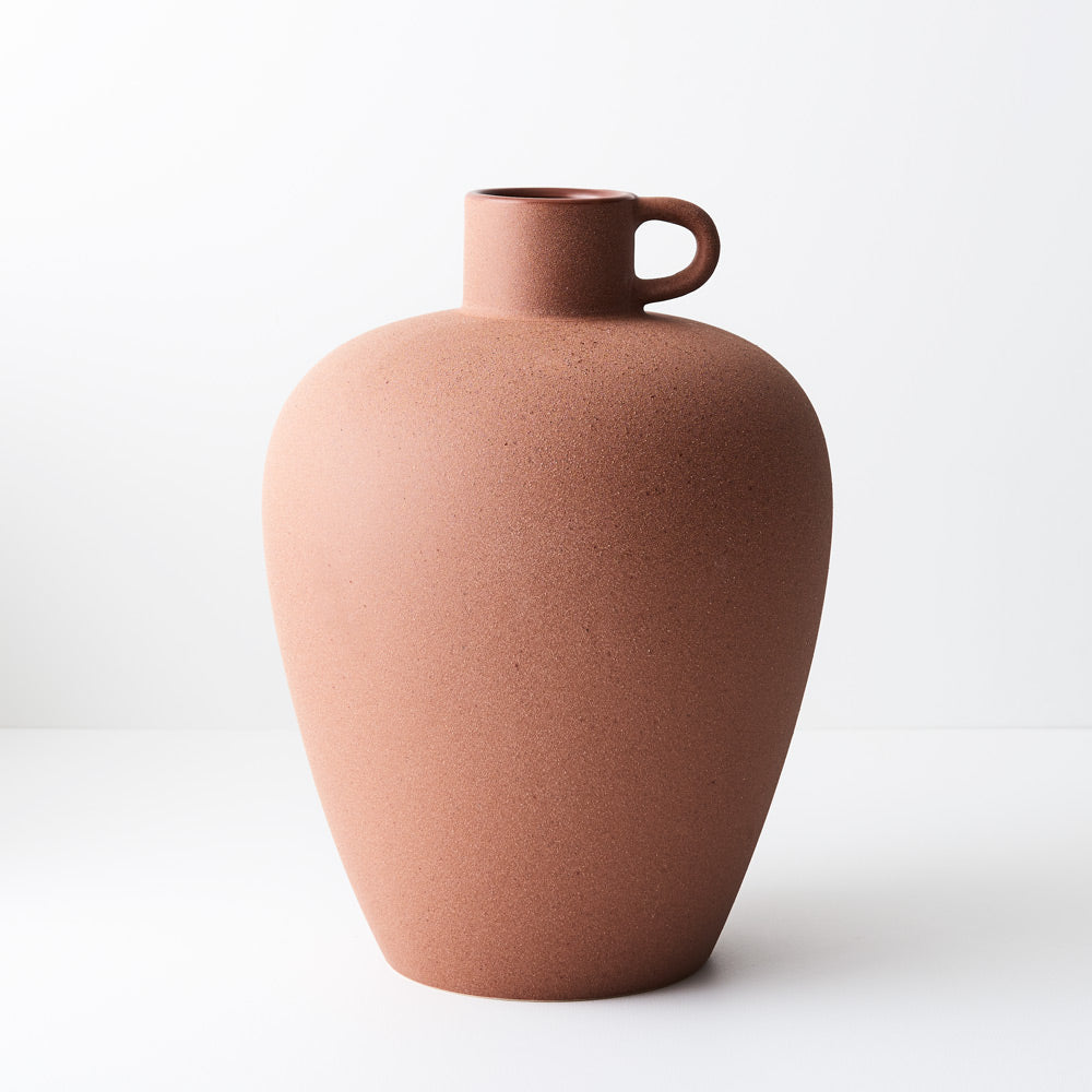 
            
                Load image into Gallery viewer, Ikos Vase
            
        