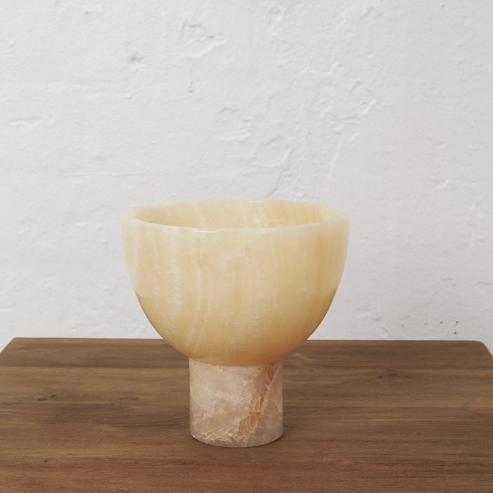 Oberoi Onyx Standing Bowl